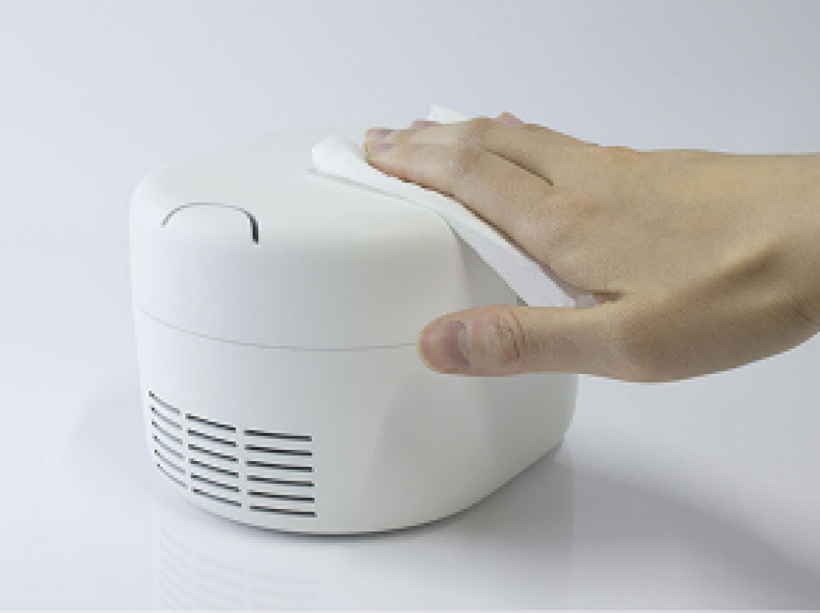 Cleaning nebulizer unit